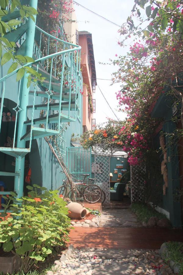 La Casona Azul Bed & Breakfast Lima Bagian luar foto