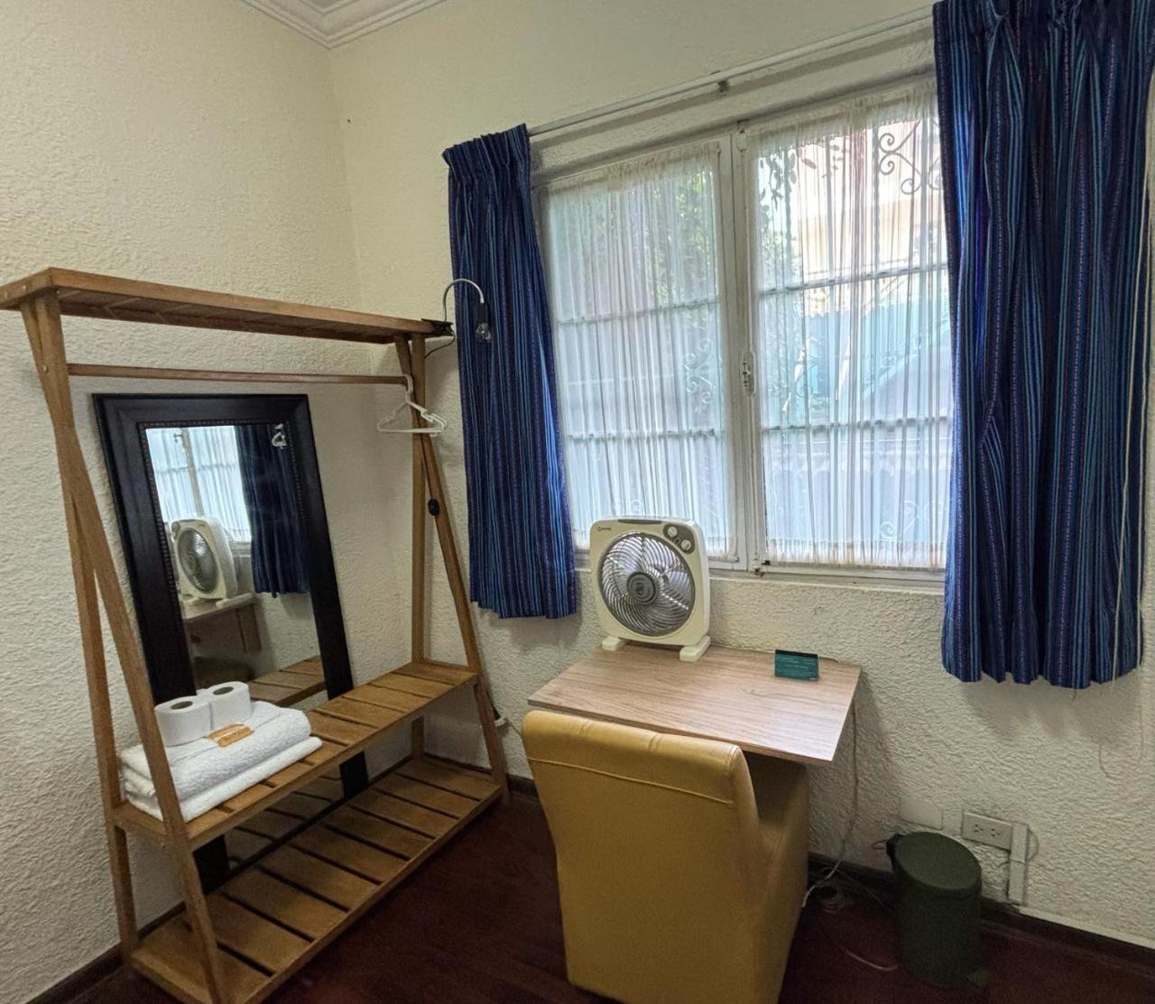 La Casona Azul Bed & Breakfast Lima Bagian luar foto